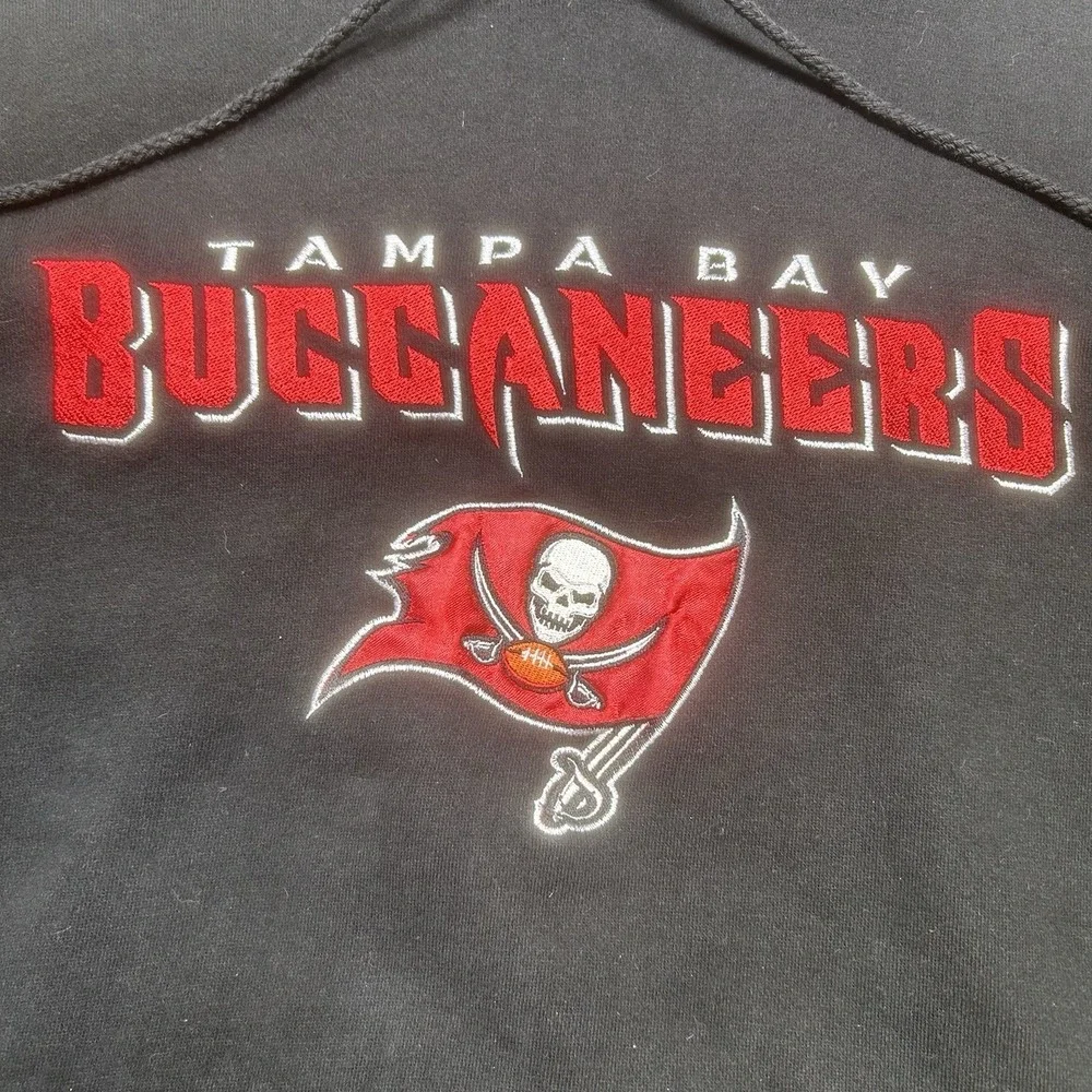 Tampa Bay Buccaneers Hoodie Mens XL Black NFL‎ Football Pullover Sweatshirt SPOT